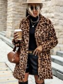 Abrigo Fuzzy con Estampado de Leopardo y Apertura Frontal