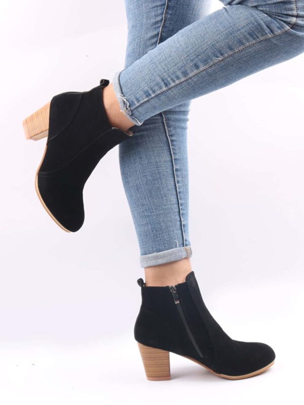 Botas Clásicas de Ante Sintético con Tacón Grueso y Cierre Lateral - Image 9