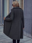 Abrigo Elegante de Doble Botonadura con Cuello Solapa
