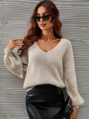 Sweater V-Neck con Hombros Caídos Estilo Francés