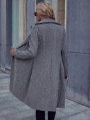 Abrigo Elegante de Doble Botonadura con Cuello Solapa