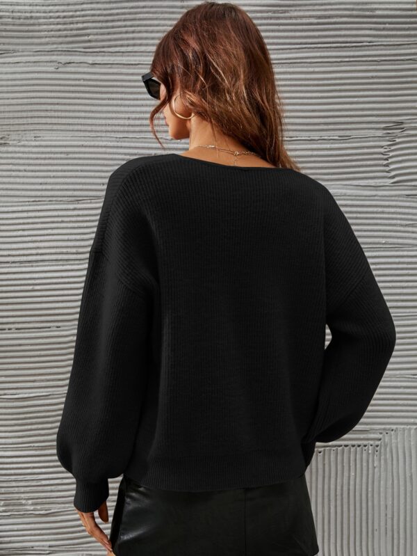 Sweater V-Neck con Hombros Caídos Estilo Francés - Image 14