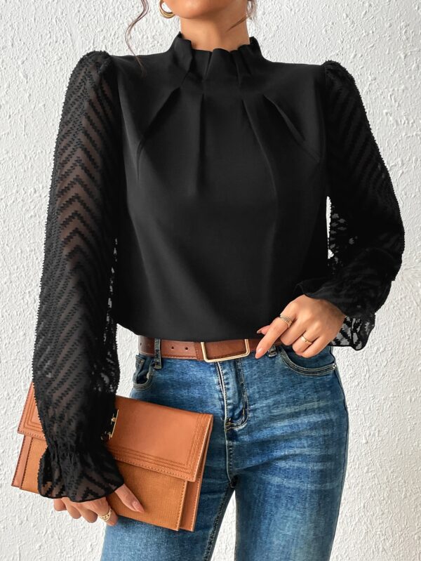 Blusa Elegante de Manga Larga con Cuello Volado y Detalles Plegados - Image 6
