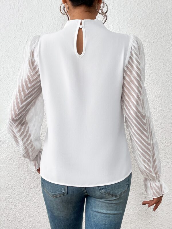 Blusa Elegante de Manga Larga con Cuello Volado y Detalles Plegados - Image 14