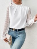 Blusa Elegante de Manga Larga con Cuello Volado y Detalles Plegados