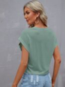 Camiseta Cuello Redondo y Manga Murciélago