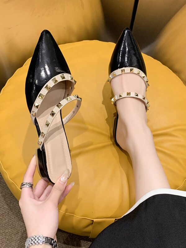 Mules Planos Decorados con Tachas para Mujer - Image 7
