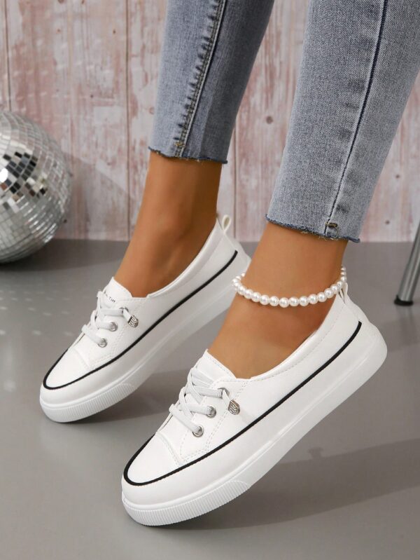 Zapatillas Deportivas de Lona en Negro, Talla Grande - Image 13