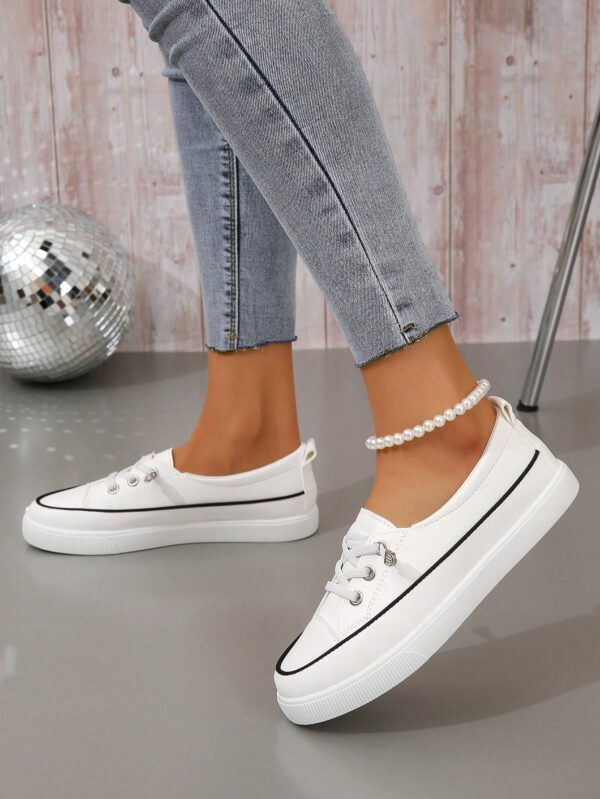 Zapatillas Deportivas de Lona en Negro, Talla Grande - Image 14