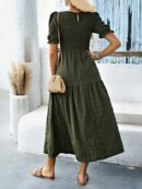 Vestido Maxi Clásico Negro con Mangas Puff y Ruedo de Volantes