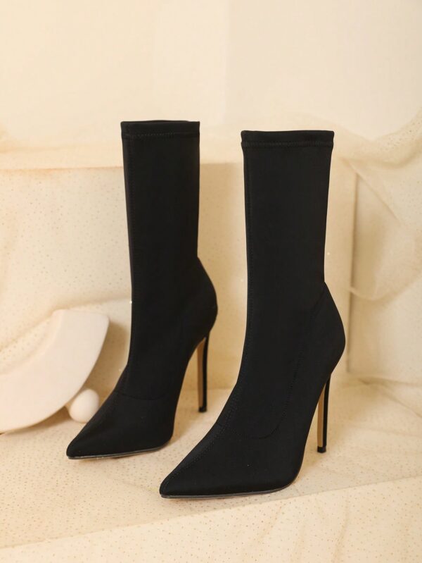 Botines Negros Elegantes con Tacón de Aguja para Mujer - Image 3