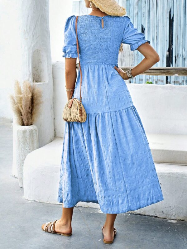 Vestido Maxi Clásico Negro con Mangas Puff y Ruedo de Volantes - Image 20