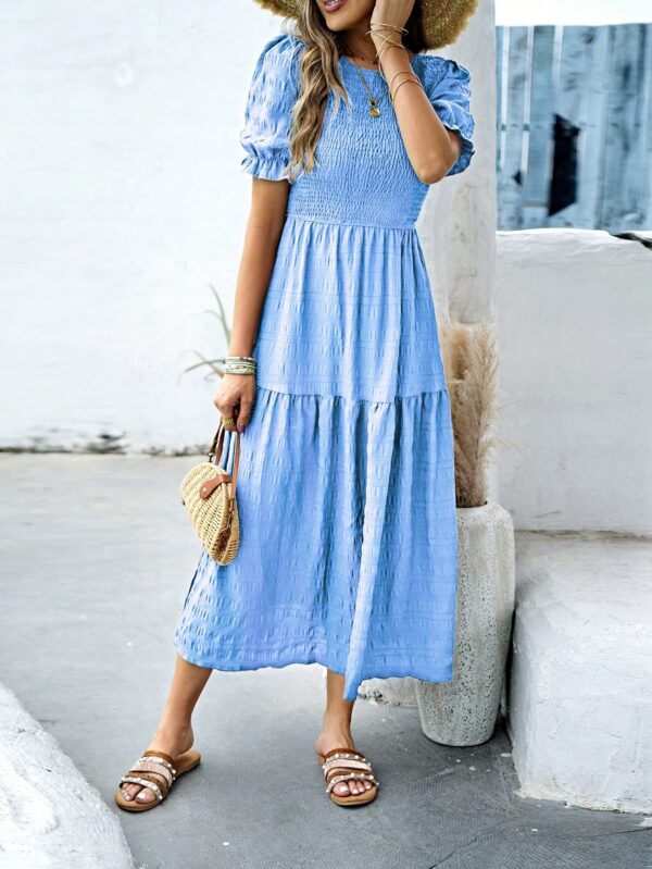 Vestido Maxi Clásico Negro con Mangas Puff y Ruedo de Volantes - Image 24