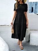 Vestido Maxi Clásico Negro con Mangas Puff y Ruedo de Volantes