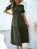 Vestido Maxi Clásico Negro con Mangas Puff y Ruedo de Volantes