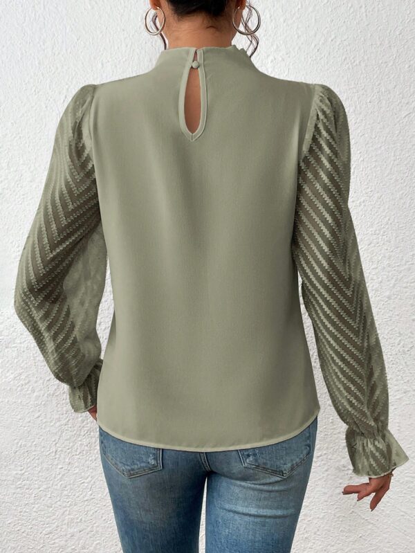 Blusa Elegante de Manga Larga con Cuello Volado y Detalles Plegados - Image 20