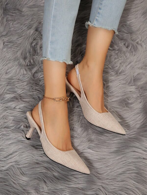 Zapatos de Tacón Elegantes con Correa Trasera y Tacón Piramidal - Image 5