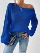 Sweater de Cuello Asimétrico en Punto Cafí Solido