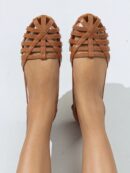Zapatos Planos de Mujer con Detalles Tejidos y Talón Abierto