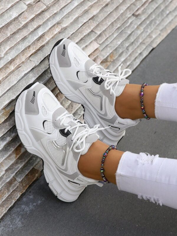 Zapatillas Deportivas Plataforma con Detalles en Bloque de Color - Image 6
