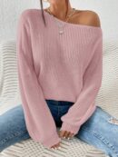 Sweater de Cuello Asimétrico en Punto Cafí Solido