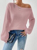Sweater de Cuello Asimétrico en Punto Cafí Solido