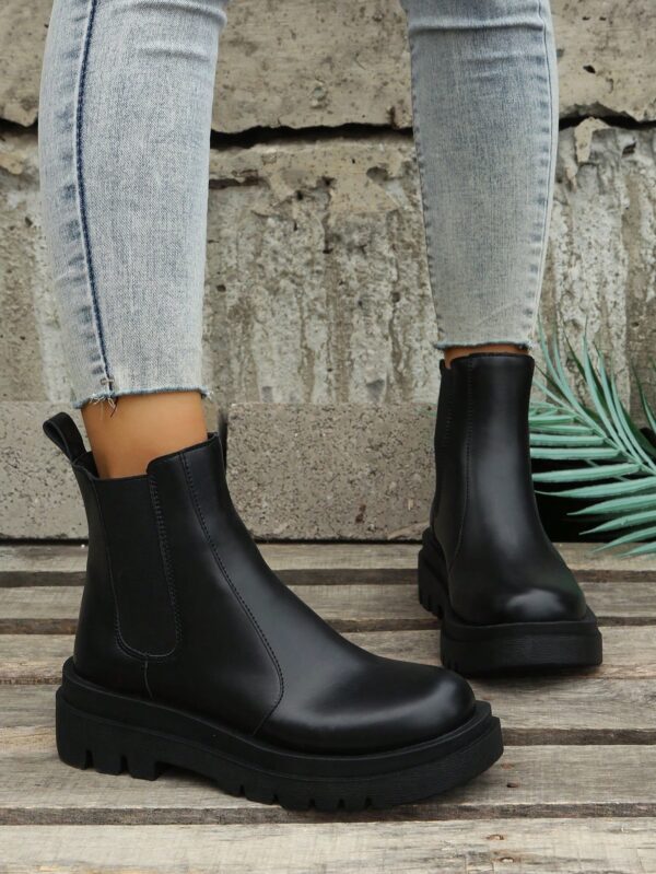 Botines Chelsea de Plataforma y Estilo Británico Retro - Image 24