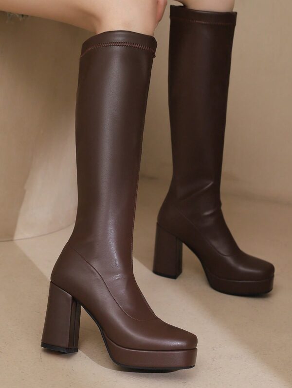 Botas de Tobillo Blancas con Plataforma Impermeable y Tacón Alto - Image 10
