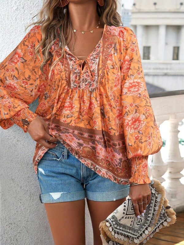 Blusa Floral con Lazada al Cuello y Mangas Farol - Image 19