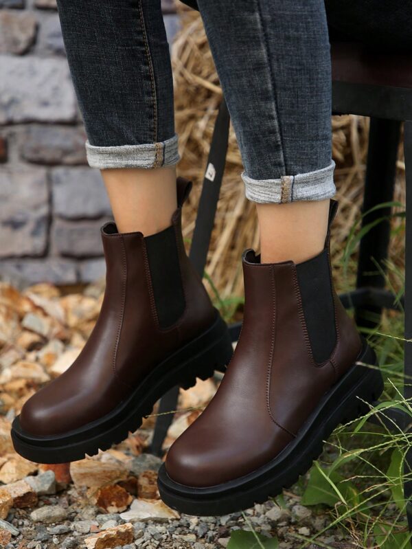 Botines Chelsea de Plataforma y Estilo Británico Retro - Image 12
