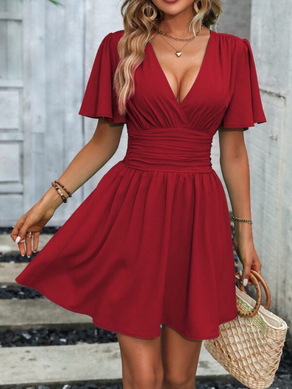Vestido Casual Cuello en V con Mangas Mariposa - Image 33