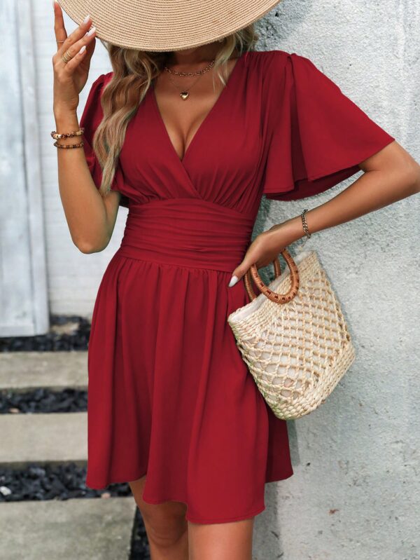 Vestido Casual Cuello en V con Mangas Mariposa - Image 35