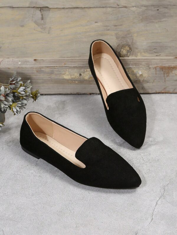 Mocasines Elegantes de Gamuza Negra con Punta Afilada - Image 25