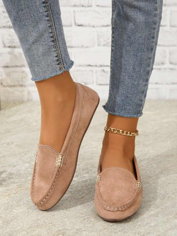Mocasines Planos con Detalles Metálicos para Mujer - Image 10