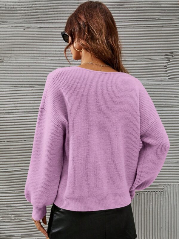 Sweater V-Neck con Hombros Caídos Estilo Francés - Image 74