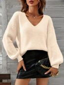 Sweater V-Neck con Hombros Caídos Estilo Francés