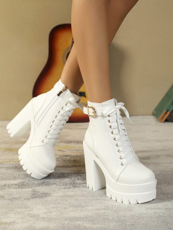 Botas Cortas de Mujer con Hebilla Unica Estilo Britanico - Image 5