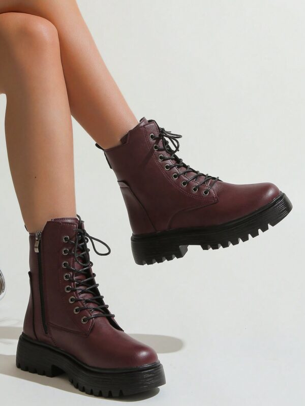 Botas Negras de Estilo Combat para Otoño/Invierno - Image 23
