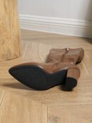 Botas Altas de Tacón Grueso y Puntera Afilada