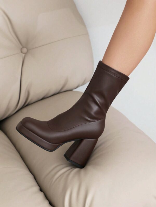 Zapatos de Tacón Chunky con Plataforma Impermeable y Correa al Tobillo - Image 6
