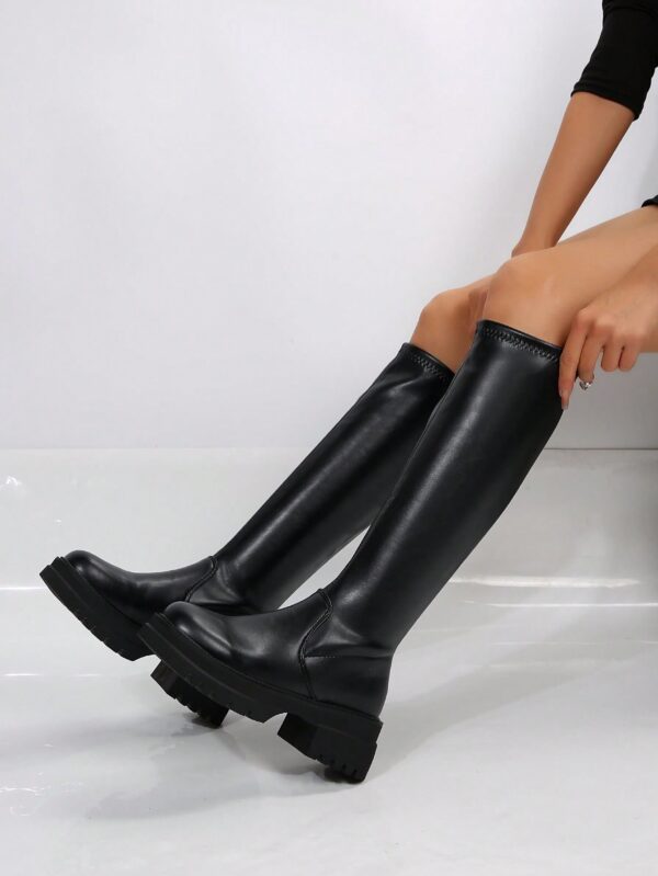 Botas Cortas de Cuero Negras para Mujer, Estilo Caballero de Otoño e Invierno - Image 2