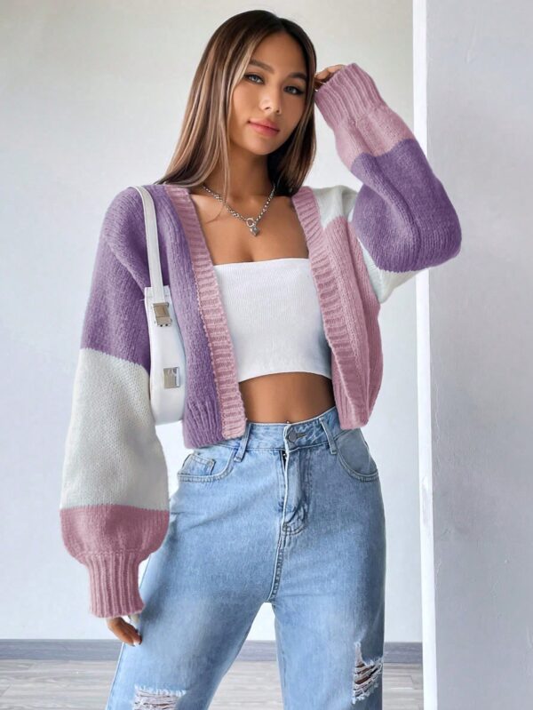 Cardigan Largo con Hombros Caídos y Diseño Colorblock - Image 48