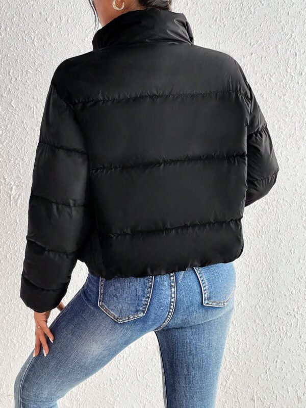 Campera Térmica Corta con Cierre y Cuello Alto - Image 2