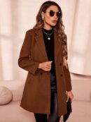 Abrigo de Lana con Solapas y Doble Botonadura