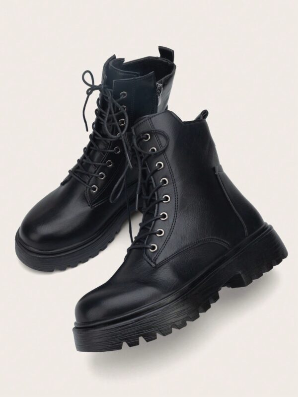 Botas Negras de Estilo Combat para Otoño/Invierno - Image 10