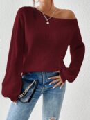 Sweater de Cuello Asimétrico en Punto Cafí Solido