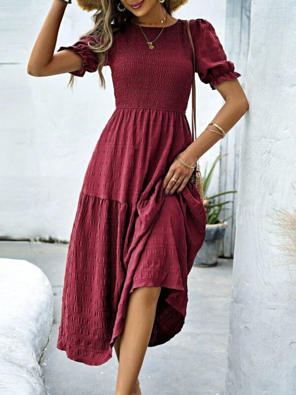 Vestido Maxi Clásico Negro con Mangas Puff y Ruedo de Volantes - Image 29