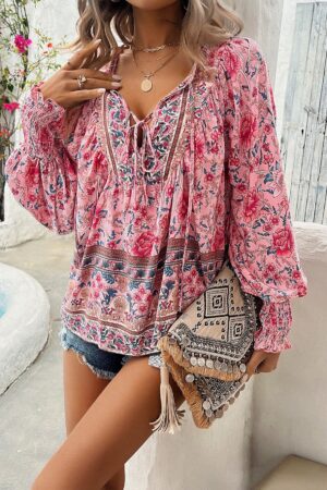Blusa Floral con Lazada al Cuello y Mangas Farol