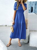 Vestido Maxi Clásico Negro con Mangas Puff y Ruedo de Volantes