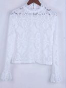 Blusa Elegante de Encaje con Cuello Alto y Manga Larga